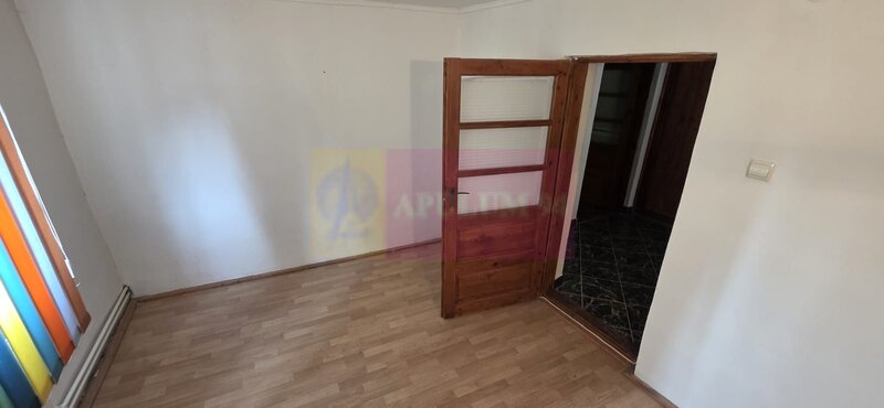 Vila de vanzare cu 5 camere in Busteni
