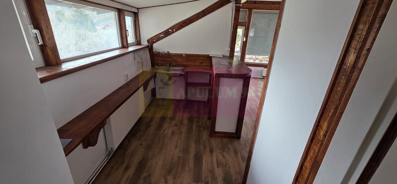 Vila de vanzare cu 5 camere in Busteni